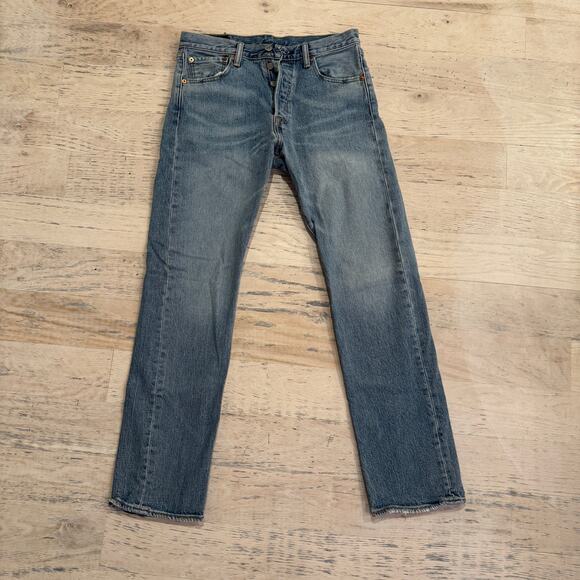 Levi's Denim Jeans - Classic Style & Comfort - Picture 1 of 5
